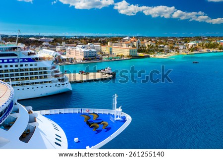 Cruise Ships in Nassau Bahamas port