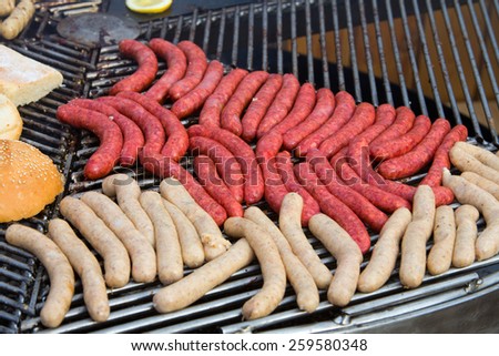 Hot dogs on lattice
