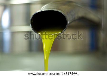 Olive oil poor fall out an  modern oil mill