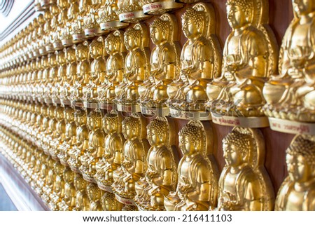 Perspective buddha wall at Wat Leng Nei Yi 2, Nonthaburi : Thailand, Buddha temple wall