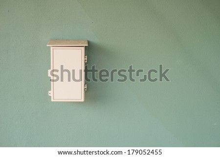 green background with power box