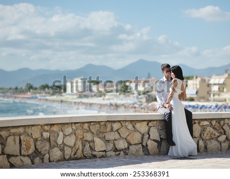 bride and groom in wedding day in Italy
