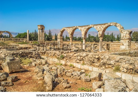 Arch of the Ruins of the Umayyad city of Anjar, Lebanon