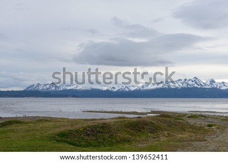 Nature of the Ushuaia: ocean, mountain, down