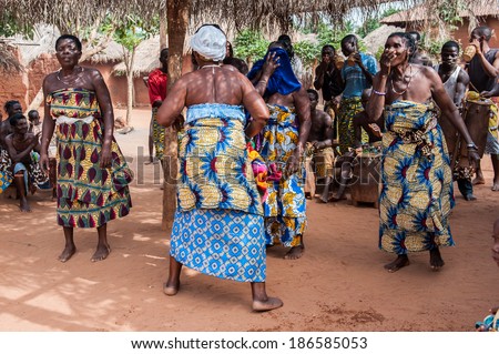KARA, TOGO - MAR 11, 2012:  Unidentified Togolese people dance the religious voodoo dance. Voodoo is the West African religion
