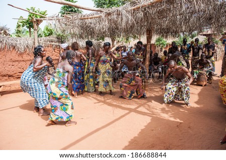 KARA, TOGO - MAR 11, 2012:  Unidentified Togolese people dance  the religious voodoo dance. Voodoo is the West African religion