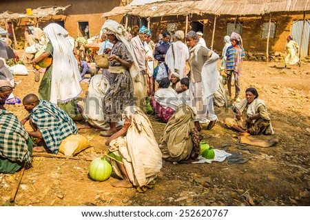 OMO, ETHIOPIA - SEPTEMBER 19, 2011: Unidentified Ethiopian people at the local market. People in Ethiopia suffer of poverty due to the unstable situation