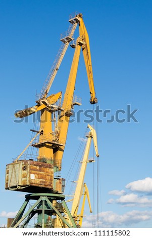 Giant crane in the dock
