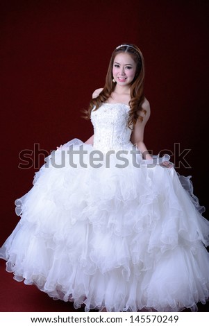 the portrait of beautiful smiling asian bride