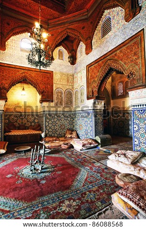 Islamic indoor architecture