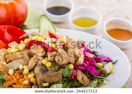 Healthy Chicken Salad with White Sauce