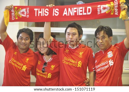 BANGKOK, THAILAND- JULY25, 2013: Fan Club team Liverpool FC came for the team in Liverpool FC at Don Muang airport on July25, 2013 in Bangkok, Thailand.
