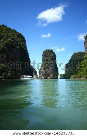 thailand island hopping at limestone islands