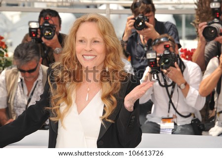 CANNES, FRANCE - MAY 11, 2011: Faye Dunaway at the photocall for her movie 
