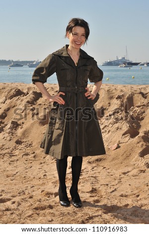CANNES, FRANCE - MAY 16, 2009: Sally Hawkins at the photocall for her new movie \