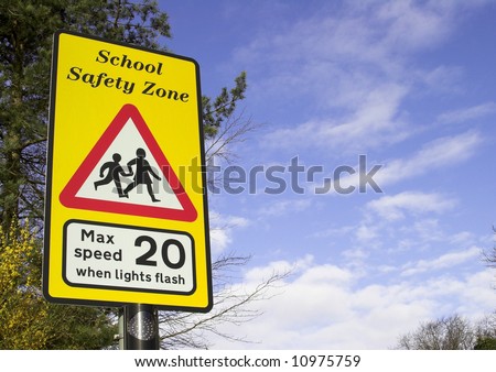 School Safety Zone Roadside Warning Sign