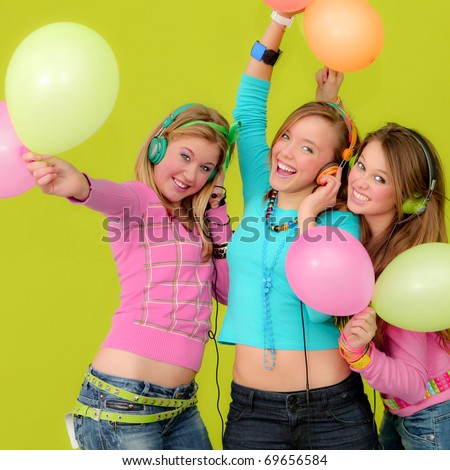 Funky Clothes Girls on Young Funky Neon Fashion Party Girls With Balloons Stock Photo