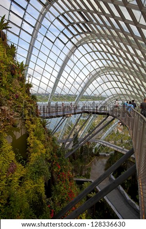 SINGAPORE - JAN 23: Enormous Conservatory \