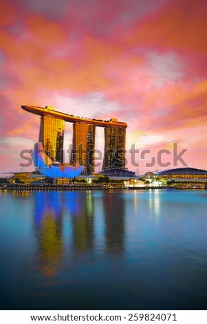 SINGAPORE  - NOVEMBER 16: Marina Bay Sands, an integrated resort fronting Marina Bay, November 16, 2014, Singapore. The wold\'s most expensive standalone casino property.