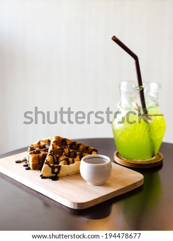 Chocolate waffles , Chocolate waffles and kiwi soda , Waffles and juice