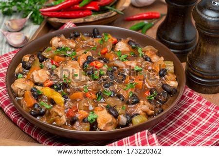 chili with black beans and chicken, close-up