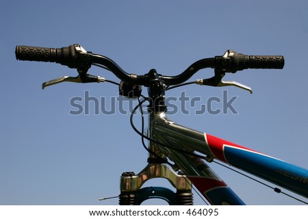 The handle bars of a mountain bike