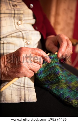 granny knit while