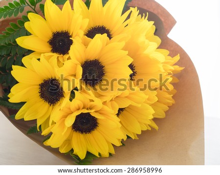 Bright yellow sunflower bouquet