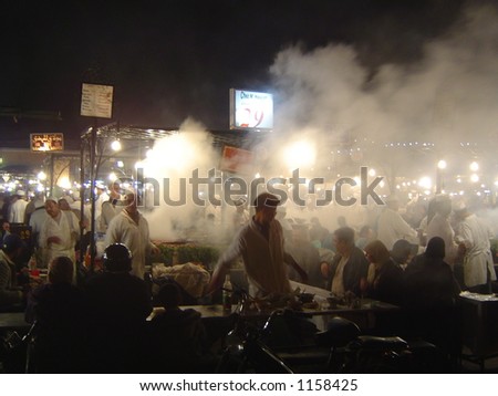 Night Food stalls â€“ Marrakesh (some noise and focus problems at full size)