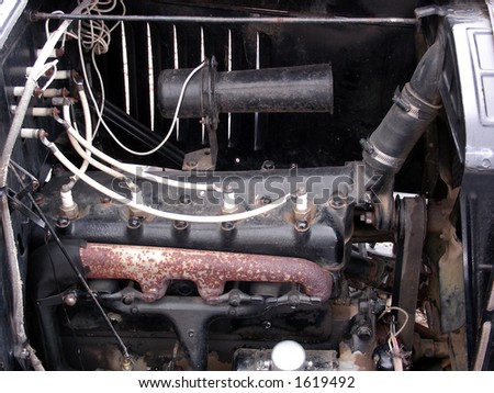 Engine in antique automobile