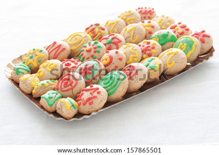 A mountain of sweet cookies with sugar