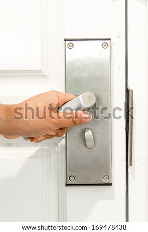 hand opening door