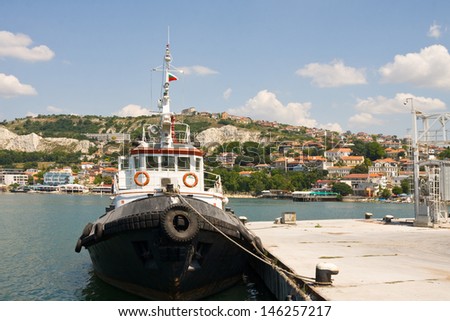 Tug boat in the harbor