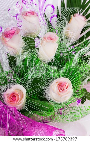 pink roses bouquet background holiday