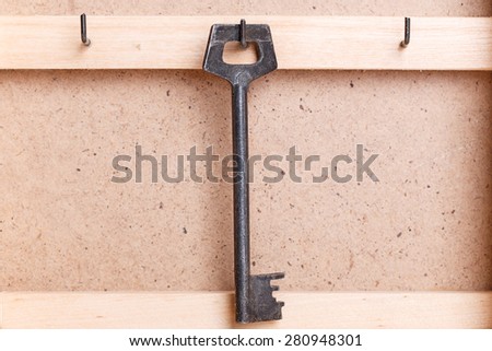 housekeeper key wood box vintage