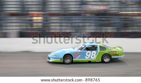 Stock car racing near Orlando,Florida at Orlando Speedworld