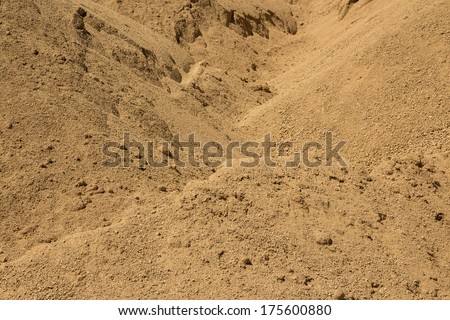 Very dry looking brown dirt valley, like form another planet.