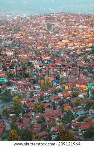 Very large shanty town in an old district of Ankara