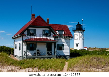 Race Point Lighthouse can be reached from hiking through soft sand. Visitors can also stay at the keeper\'s quarters and surrounding buildings.