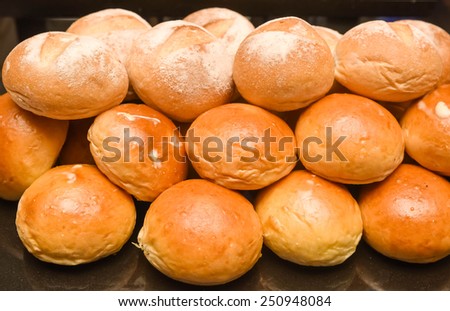 Fresh baked dinner rolls closed-up