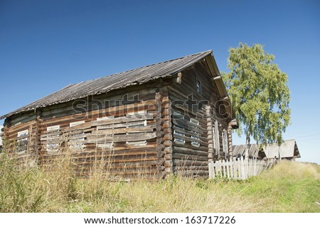 Traditional village house (izba) at Kenozerie, Russian North.
