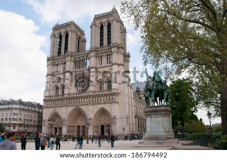 PARIS, FRANCE - APRIL 12 : Notre-Dame Cathedral  on APRIL 12, 2011 Paris tourist attraction, the largest and most well-known church buildings in the world