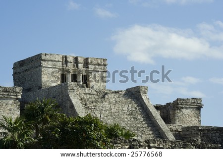 El Castillo of Maya temple complex in Tulum, Yucatan, Mexico.