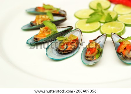 Asian green mussels spicy food