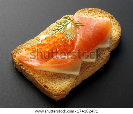 smoked salmon on toast appetizer