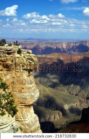 Lookout at North Rim of Grand Canyon, Arizona, US
