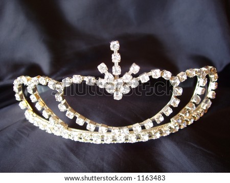 wedding tiara black background