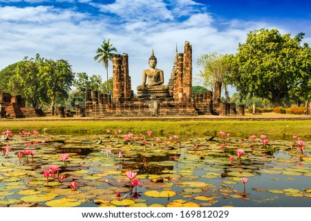 Buddha Statue At Wat Mahathat In Sukhothai Historical Park,Thailand