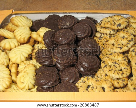 The box with three different kinds of cookies
