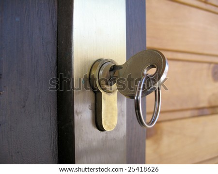 The key in the door lock
